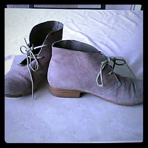 Sox tab shoes size 7